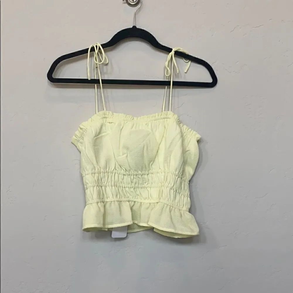 Line & Dot Smocked Cami Top - Picture 4 of 9